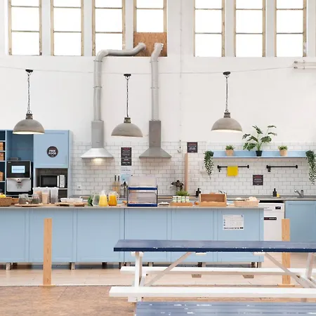 Wot Social * Peniche