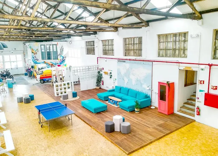 Vandrerhjem Wot Social Peniche