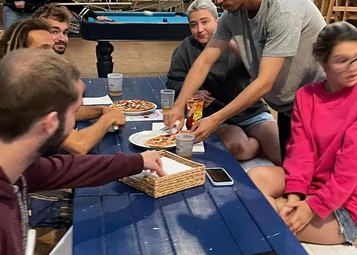 Wot Social Albergue *