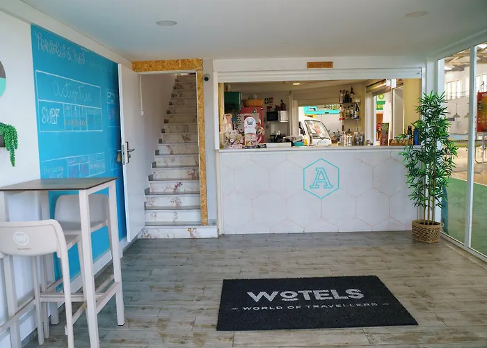 Wot Social Vandrerhjem Peniche