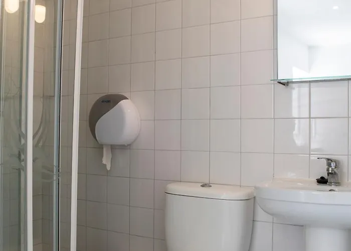 Wot Social Albergue Peniche